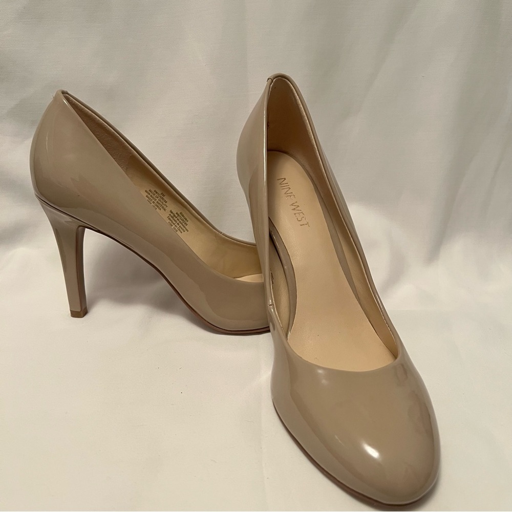 Nine west Nude Pumps Size 8